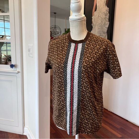 Burberry Unisex Brown and Black Patterned Short Sleeve Tee - Picture 3 of 6